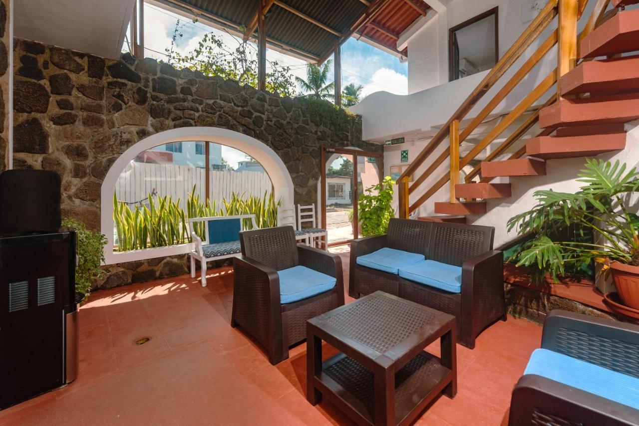 Hostal North Seymour Puerto Ayora  Exterior foto
